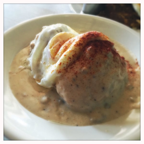 Biscuits and gravy 🙌