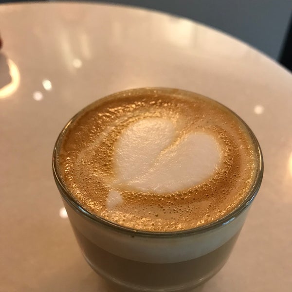 2/15/2018 tarihinde Buket E.ziyaretçi tarafından BORDERLINE Coffee'de çekilen fotoğraf