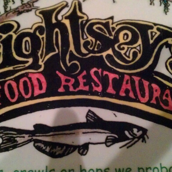3/28/2013에 Kay S.님이 Lightsey&#39;s Seafood Restaurant에서 찍은 사진