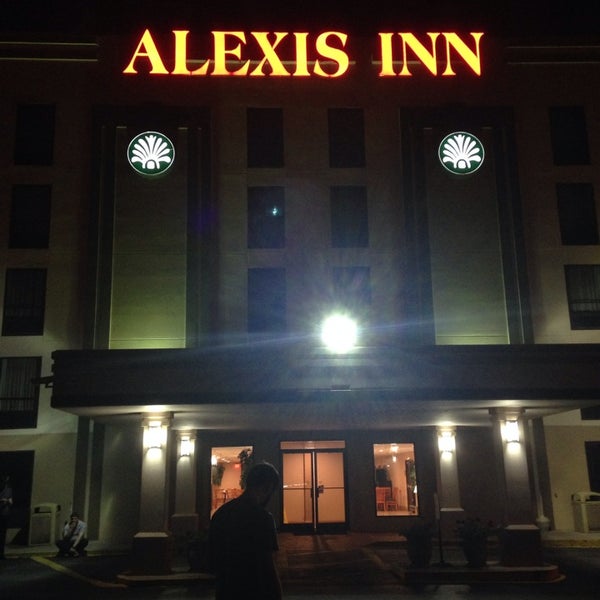 Alexis Inn & Suites - 12 tips from 489 visitors