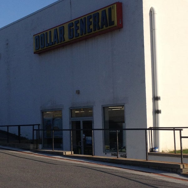 Dollar General Discount Store in Johnstown