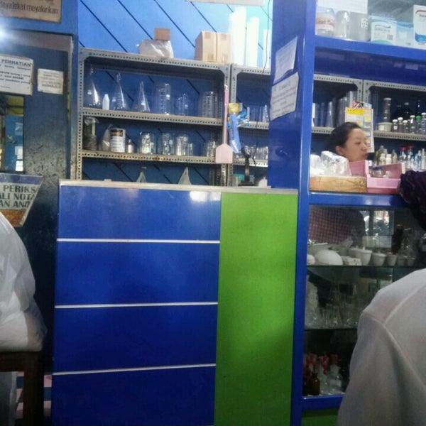 Toko Kimia Indrasari Apotek di Semarang