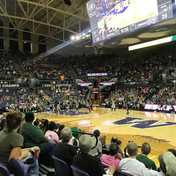 Photo taken at Alaska Airlines Arena by Daniel E. on 8/19/2019