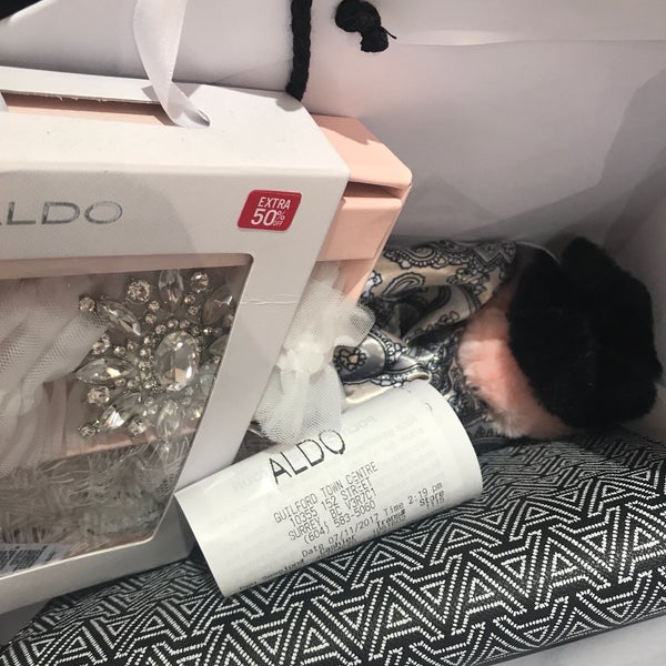 Aldo Shoe Store In Surrey
