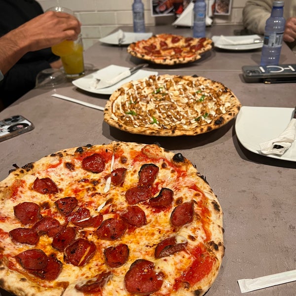 รูปภาพถ่ายที่ Pizza il Mio โดย I เมื่อ 1/7/2023