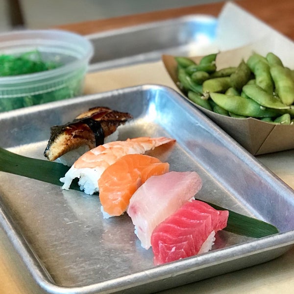 Снимок сделан в Ni-Kome Sushi And Ramen пользователем La Fer @. 3/15/2018