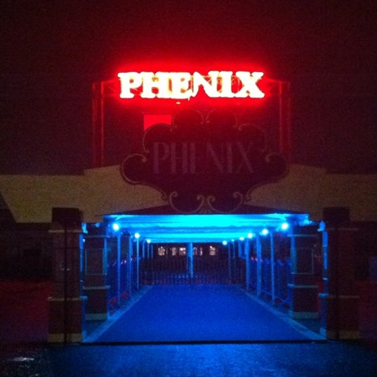 12/7/2012 tarihinde Renaud F.ziyaretçi tarafından Cirque Phénix'de çekilen fotoğraf