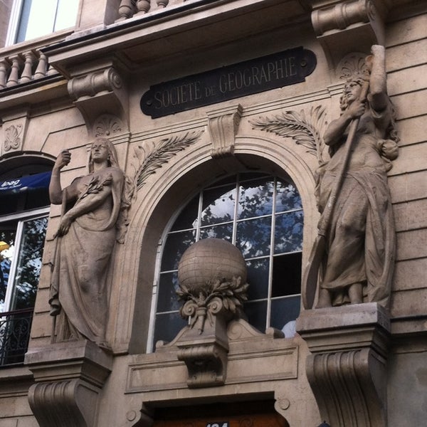 Photos at IPAG Business School SaintGermaindesPrés 184 boulevard SaintGermain