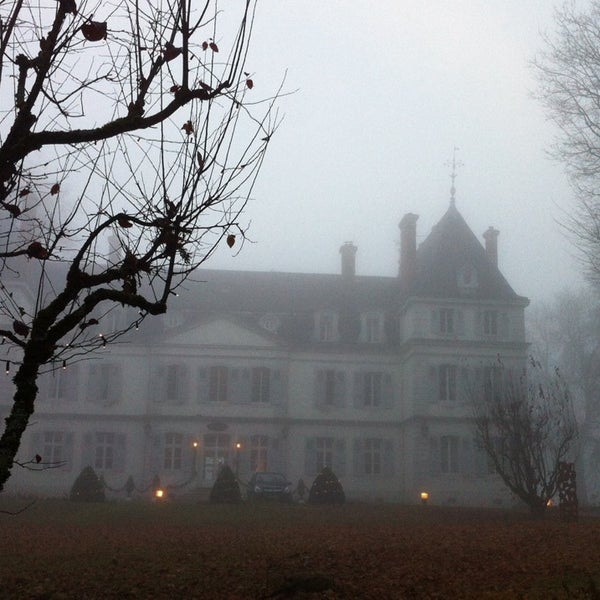 Foto tirada no(a) Château de Divonne por Renaud F. em 12/15/2013