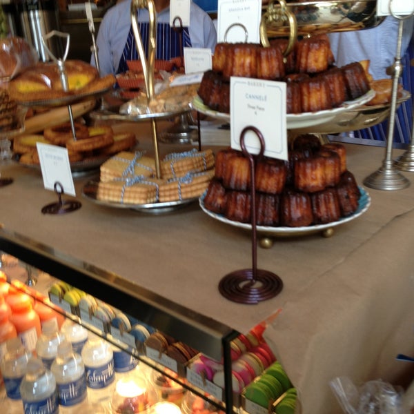 Foto diambil di Lafayette Grand Café &amp; Bakery oleh Santiago P. pada 4/22/2013