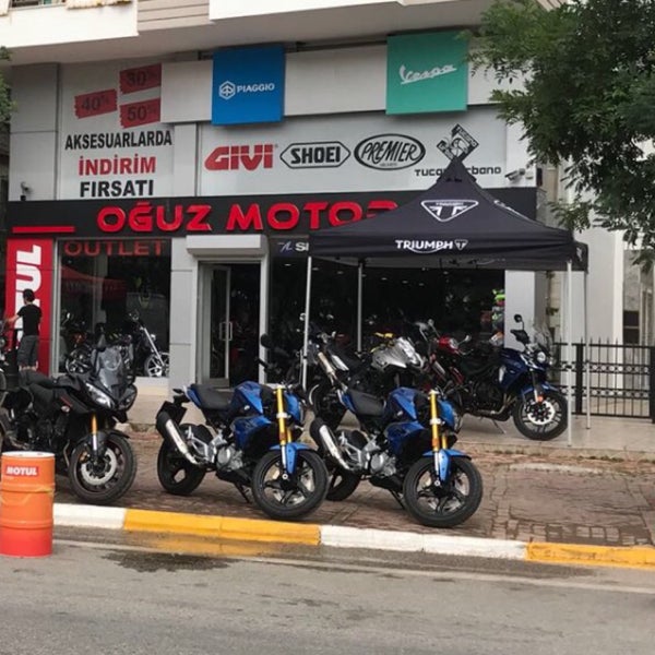 Ducati Triumph