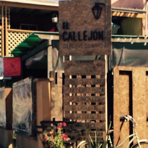 10/3/2014 tarihinde Didiher V.ziyaretçi tarafından EL CALLEJON - Colectivo Culinario'de çekilen fotoğraf