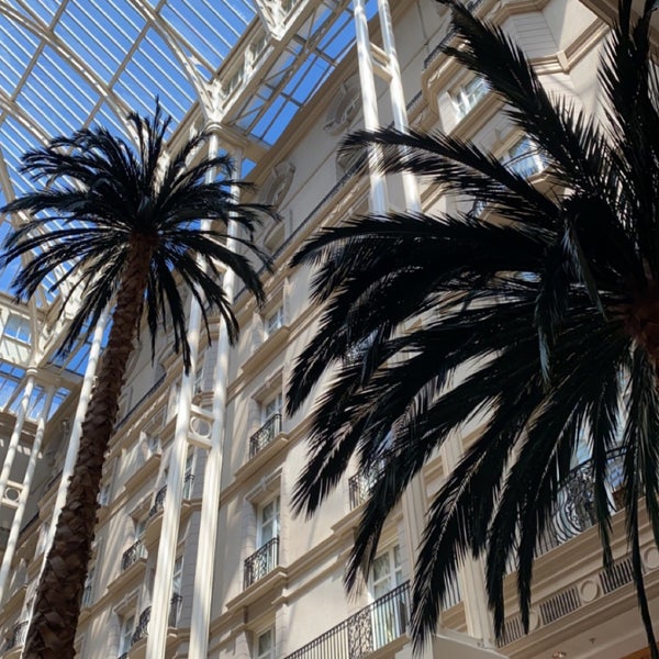 Photo taken at The Winter Garden by S on 5/26/2023