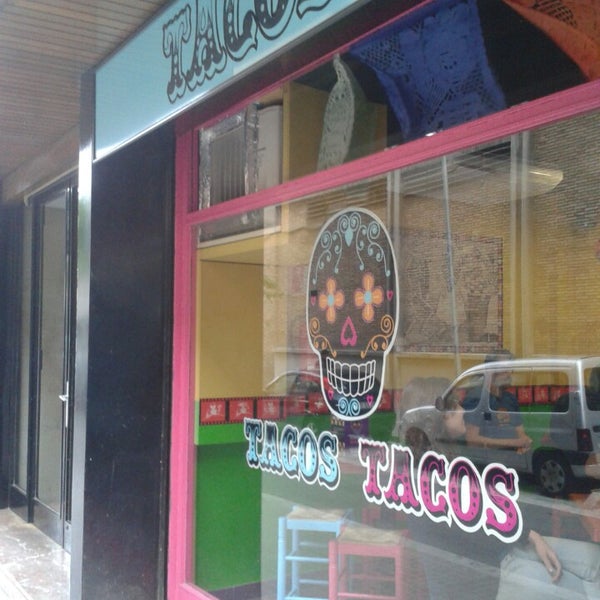 5/28/2013 tarihinde Ote L.ziyaretçi tarafından Tacos Tacos'de çekilen fotoğraf