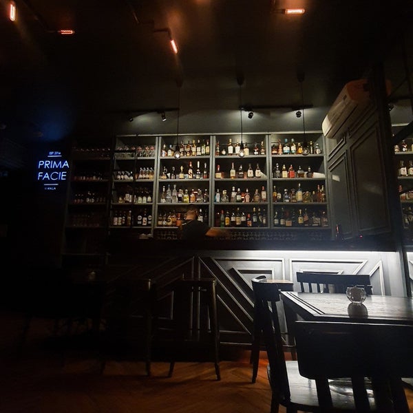 Vitto's Wine Bar & Restaurant