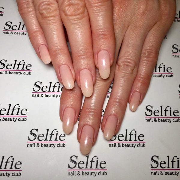 Selfie nail beauty club