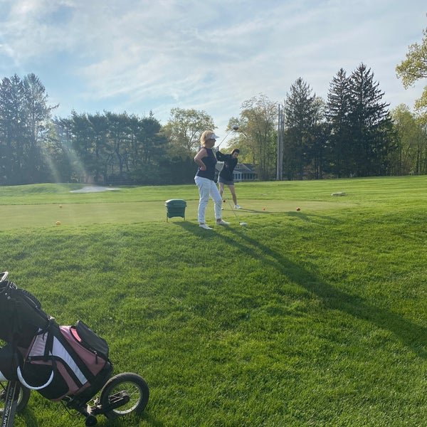 Foto tirada no(a) Ramsey Golf and Country Club por Liz K. em 5/4/2021
