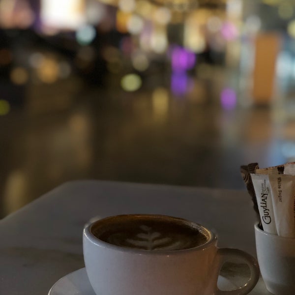 Foto diambil di Guylian Café oleh Muteb pada 1/24/2019