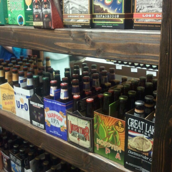 Photo taken at Crafty Beer, Wine &amp; Spirits by Christine S. on 7/27/2013