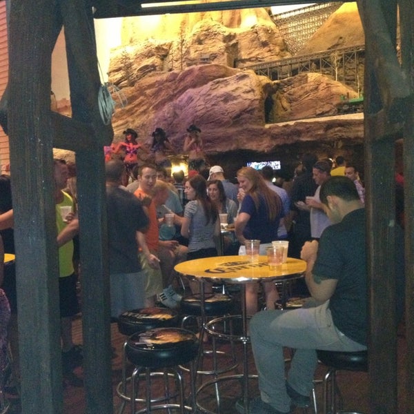 9/8/2013에 Tony N.님이 Jim Beam&#39;s Wild West Bar에서 찍은 사진
