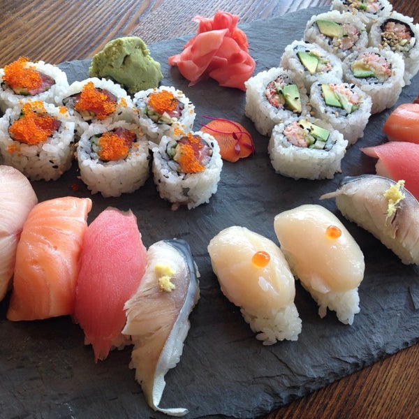 รูปภาพถ่ายที่ SATO - Modern Japanese Cuisine โดย AJ P. เมื่อ 5/14/2014