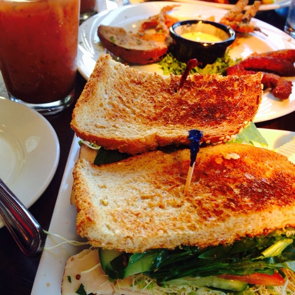 Joe's Deli Elmwood (Now Closed) West Side 21 tips from 384 visitors