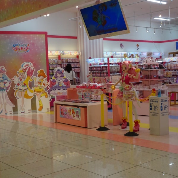 Photos At プリキュアプリティストア大阪本店 阿倍野区 1 Tip From 500 Visitors