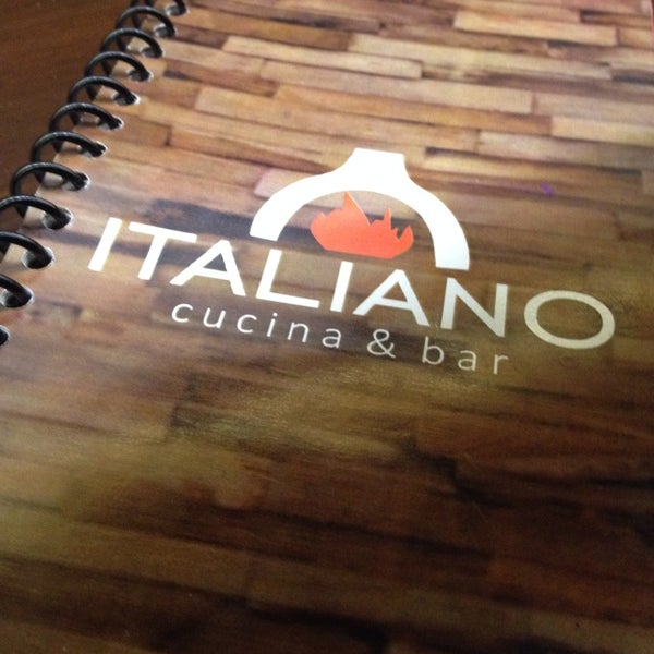Photo taken at Italiano Cucina &amp; Bar by Hiram on 9/5/2014