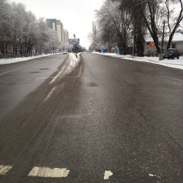 алматы ул. алматы улица жарокова. алма -ата ул жарокова. алматы улица жарокова. алматы жароков.