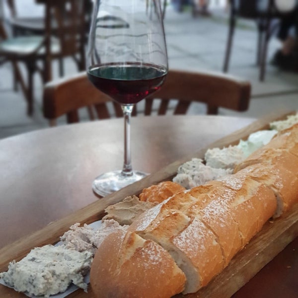 Foto scattata a Пструг, хліб та вино da Marta D. il 8/14/2020