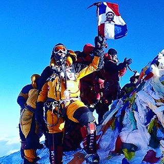 Foto tirada no(a) Mount Everest | Sagarmāthā | सगरमाथा | ཇོ་མོ་གླང་མ | 珠穆朗玛峰 por Ivan G. em 5/21/2016