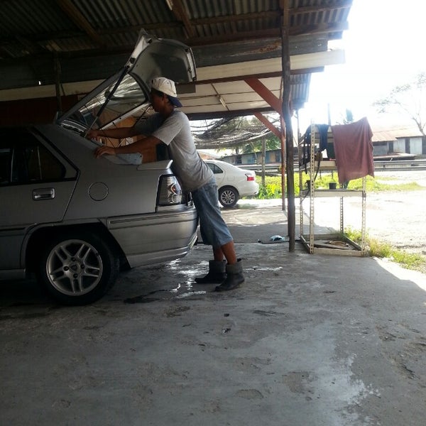 Car Wash Sebelah Petronas Batu 7 1 2 Jalan Penrissen Kuching