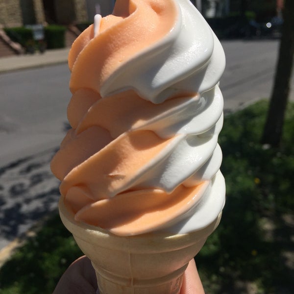 Photo taken at Sweet Melissa&#39;s Ice Cream Shop by Chris P. on 6/23/2019