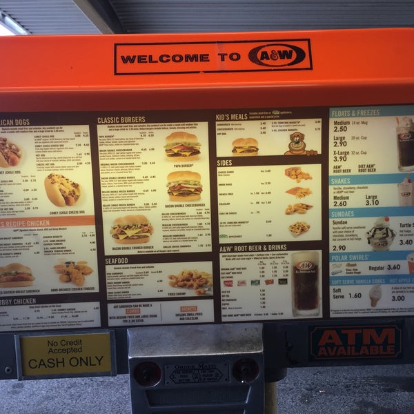 9/17/2016にChris P.がA&amp;W Restaurantで撮った写真