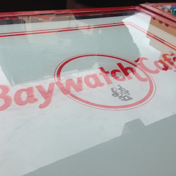 Foto tirada no(a) Baywatch Café por Ahmed S. em 5/3/2013