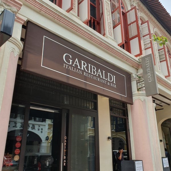 Das Foto wurde bei Garibaldi Italian Restaurant &amp; Bar von Hyunsoo K. am 9/10/2019 aufgenommen
