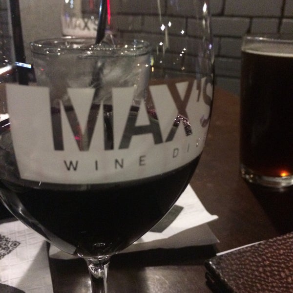 Photo prise au MAX&#39;s Wine Dive Austin par Alvaro M. le3/19/2015