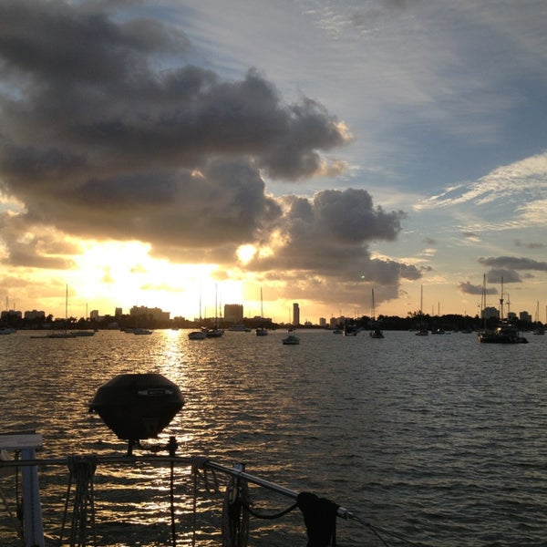 Photo prise au Miami Yacht Club par Martha R. le4/7/2013