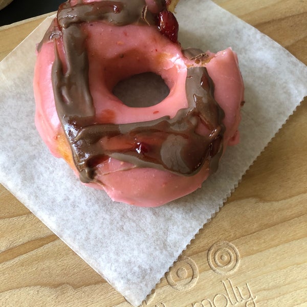 Photo taken at Jolly Molly Donuts by Oliva H. on 1/15/2019