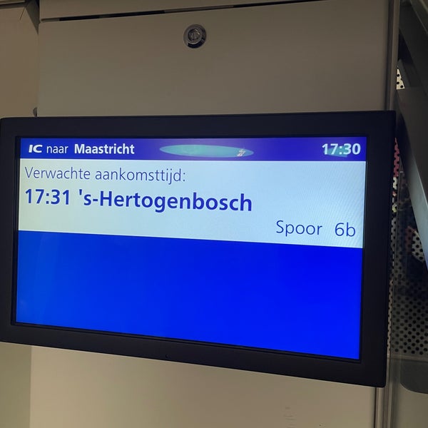 Снимок сделан в Station &#39;s-Hertogenbosch пользователем Serkan C. 4/22/2023