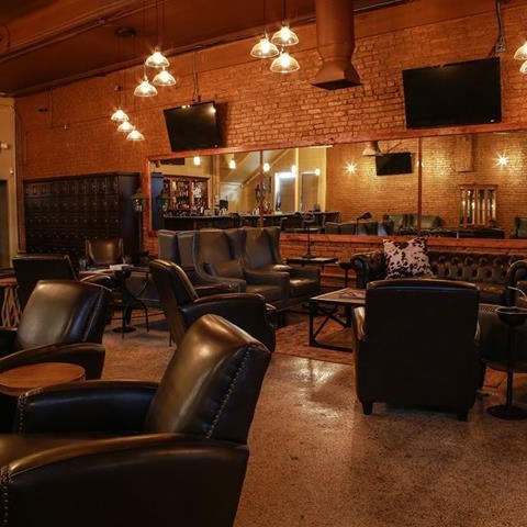 Foto tirada no(a) Primings Lounge and Bar por Primings Lounge and Bar em 10/19/2018