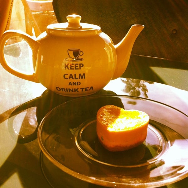 2/9/2014 tarihinde Sayra 8.ziyaretçi tarafından Tea Spot'de çekilen fotoğraf