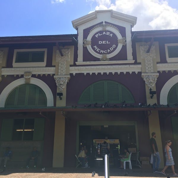 Plaza del Mercado de Santurce Farmers Market