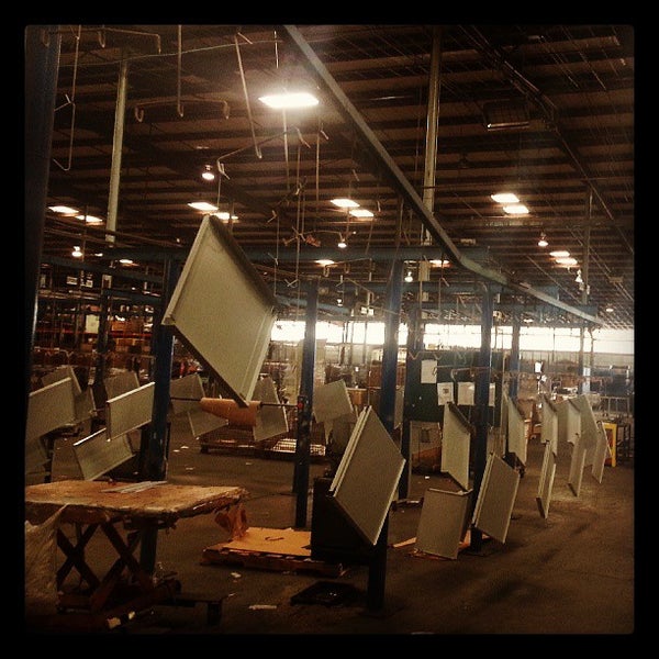 Universal Display & Fixtures Company Lewisville, TX