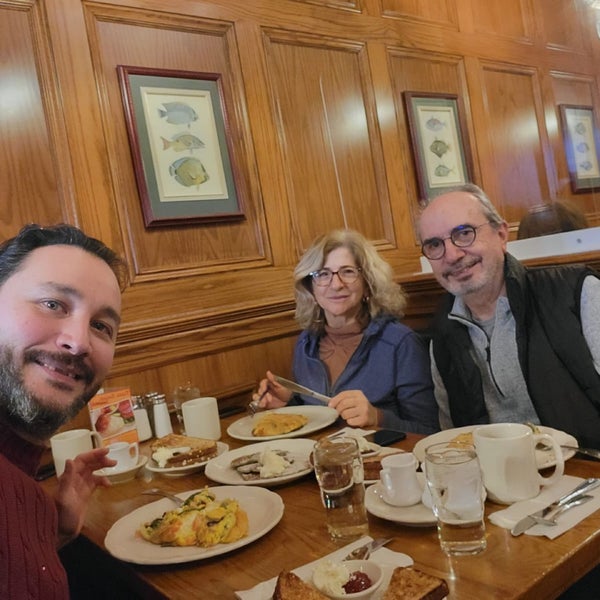 Walker Bros The Original Pancake House Breakfast Spot in Lincolnshire