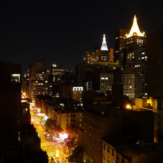 Foto tirada no(a) Ramada New York/Eastside por Ahmet O. em 10/7/2012