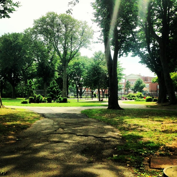 Mineola Memorial Park Park in Mineola