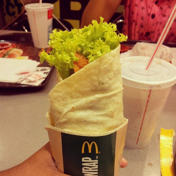 Mcdonald S Fast Food Restaurant In Bertam