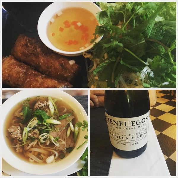 7/12/2015 tarihinde Jan N.ziyaretçi tarafından Viet Nam Restaurante'de çekilen fotoğraf