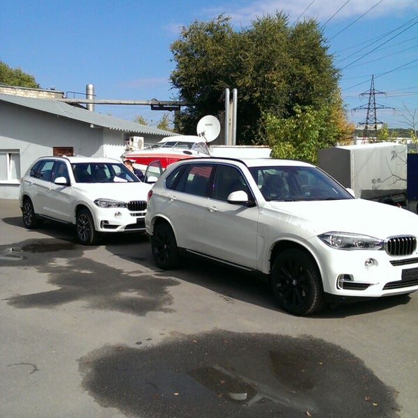 Снимок сделан в BMW Moldova пользователем Slavic 9/26/2013